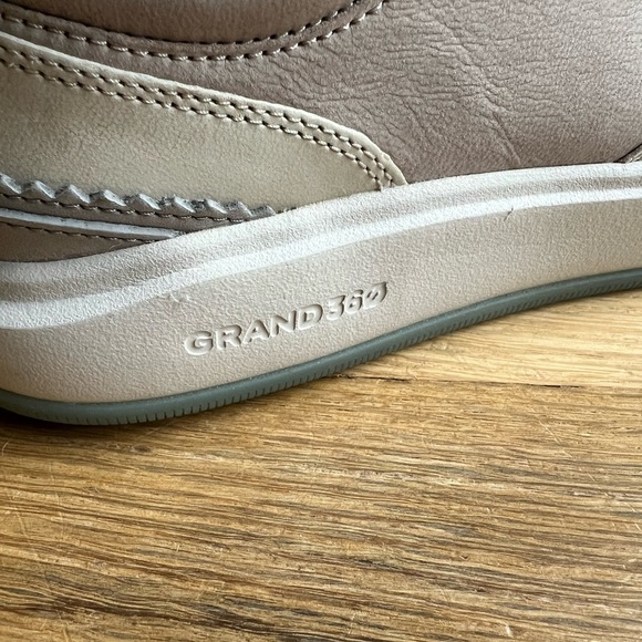 Cole Haan GrandPro Crossover Sneaker, Dove-silver Birch Snake Print, size 10.5M - Picture 8 of 12